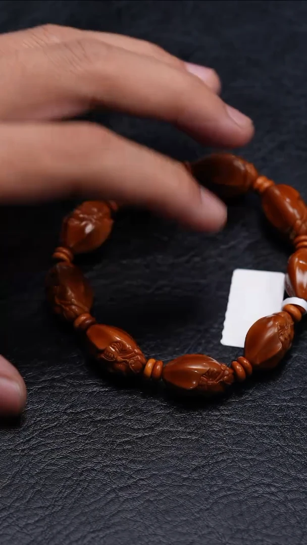 橄榄核吊坠橄榄核