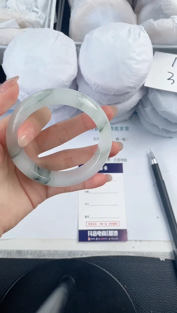 石英质玉手镯未镶嵌K462-57.7