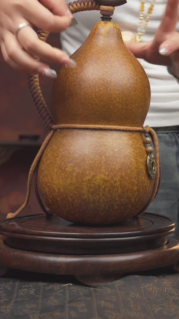 1082号大漆酒葫芦一物一图