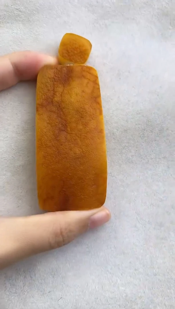 未镶嵌定制琥珀10925044-吊坠