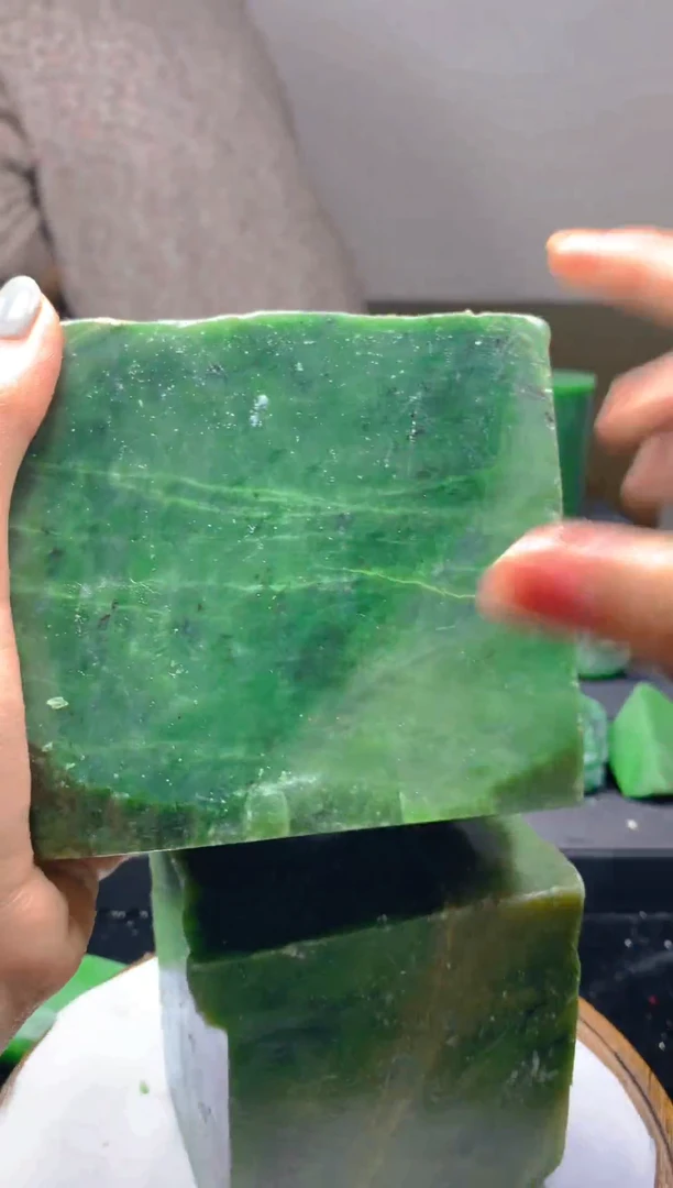 未镶嵌和田玉珠宝半成品1