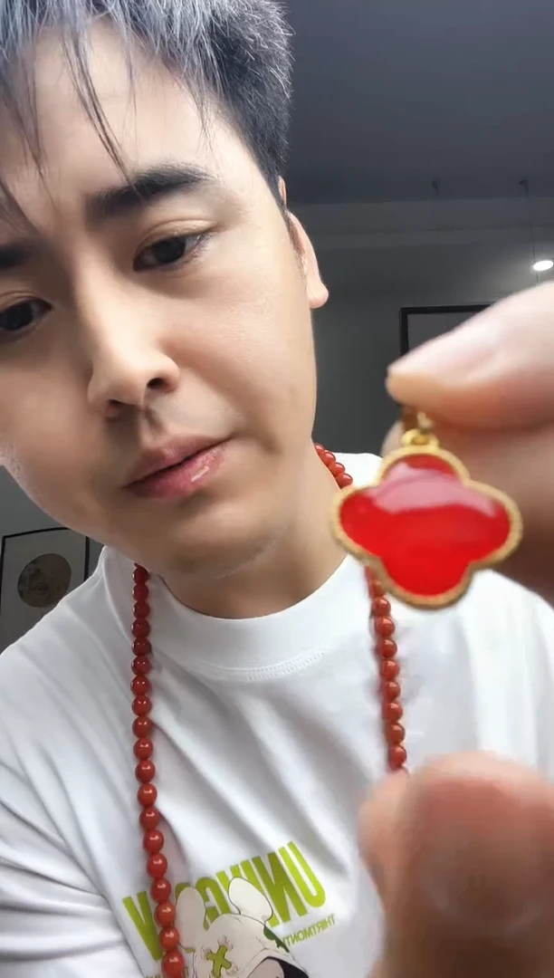 玛瑙/玉髓颈饰合金玛瑙吊坠