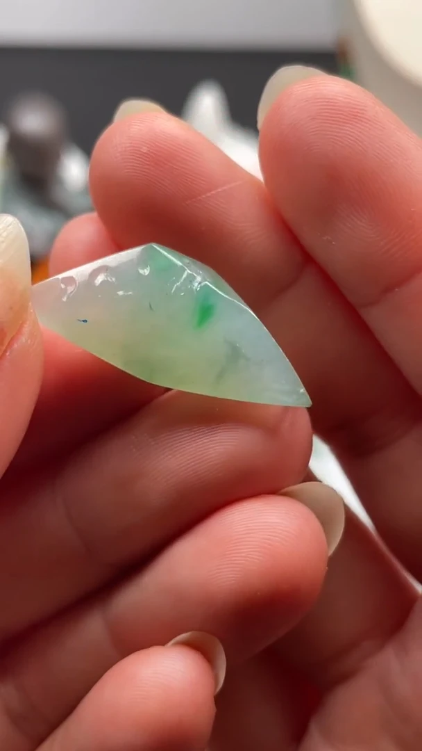 未镶嵌定制翡翠缅甸天然翡翠，不包工