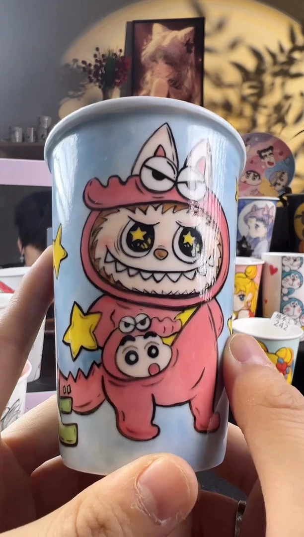【闪购商品】摆件手工手绘陶瓷小杯杯