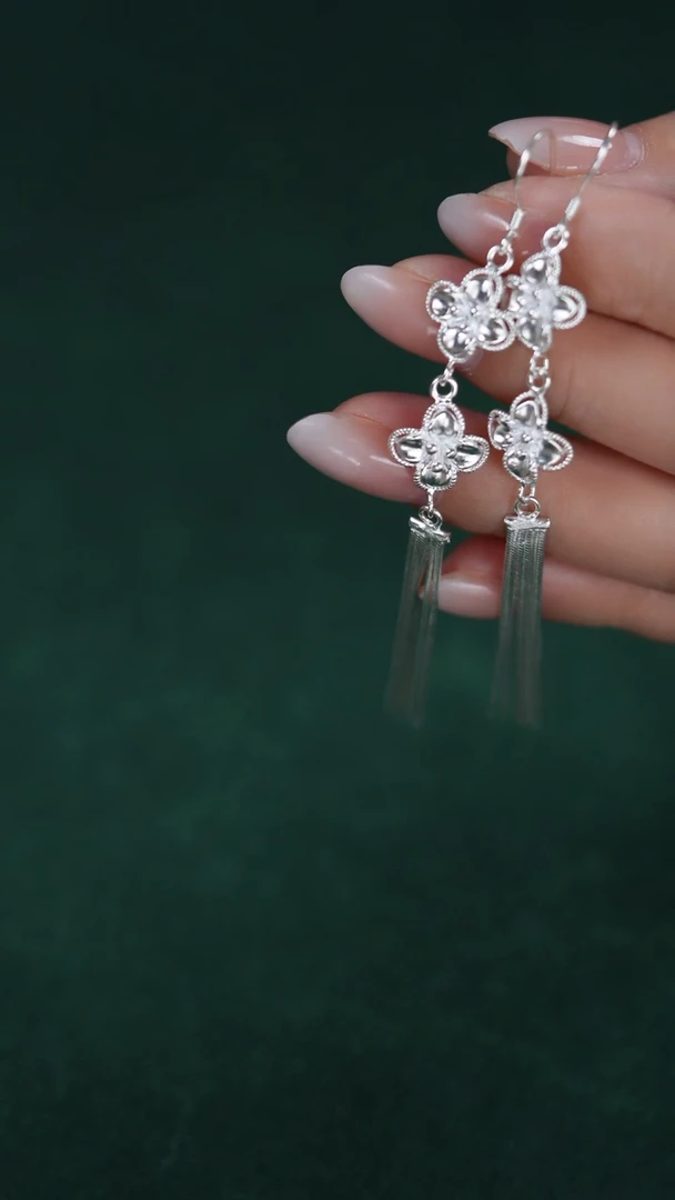 珐琅足银四叶草手工流苏耳环