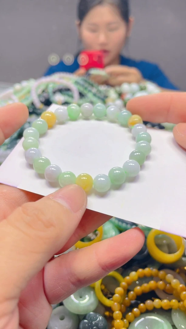 翡翠未镶嵌颈饰8mm/R/翡翠A货,1件也是批发价