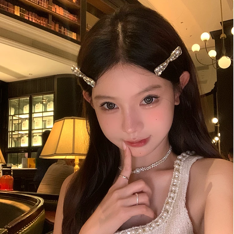 闪闪水钻蝴蝶结发夹千金高级感轻奢风侧边精致刘海夹子发饰气质