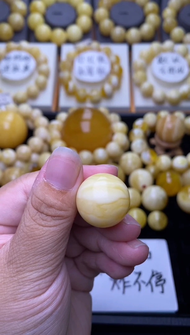 裸石琥珀未镶嵌大小姐珠宝严选83
