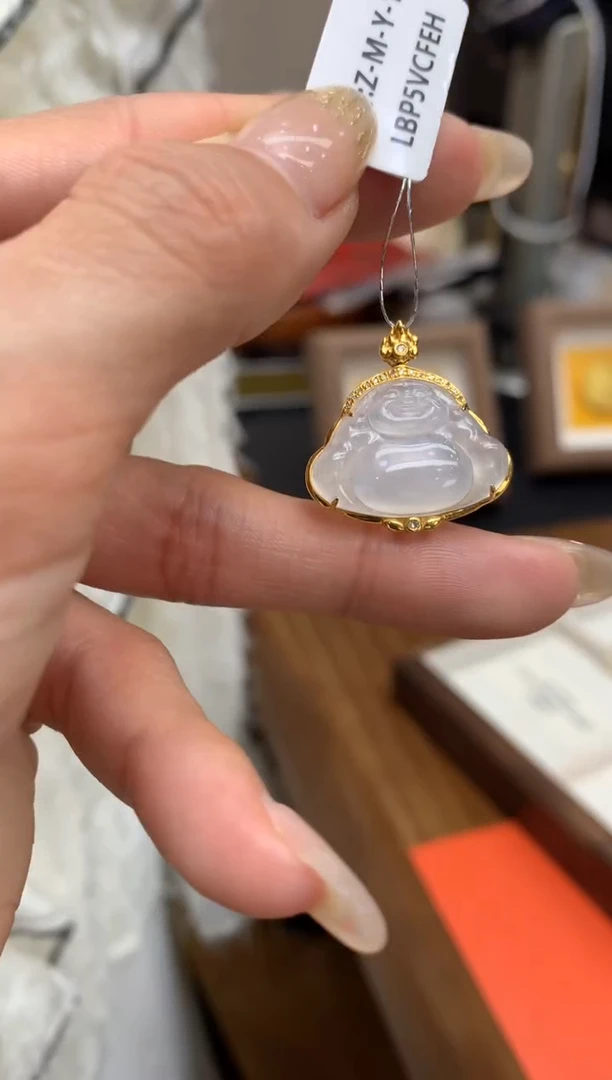 【闪购商品】翡翠颈饰18K金镶嵌佛公