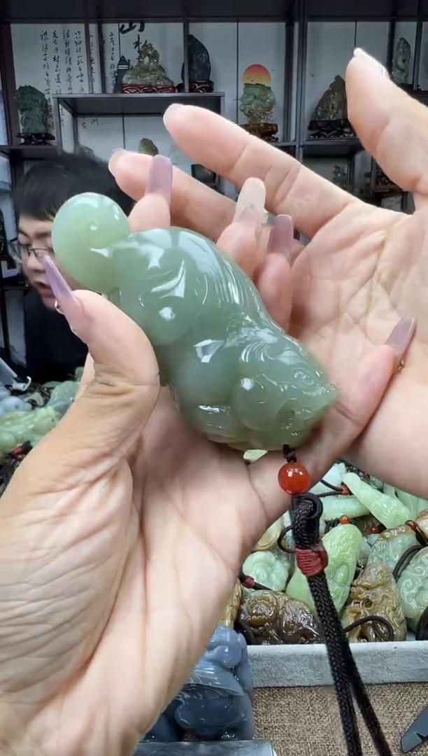 未镶嵌和田玉把件1
