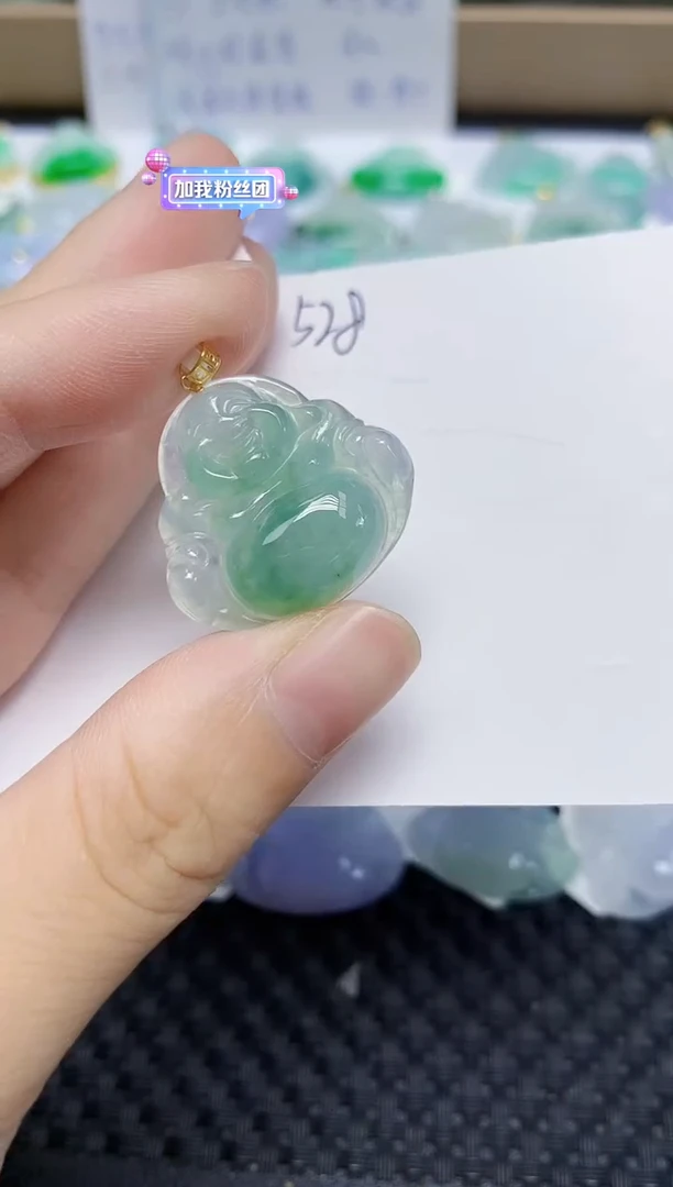 翡翠未镶嵌颈饰天然缅甸翡翠A货