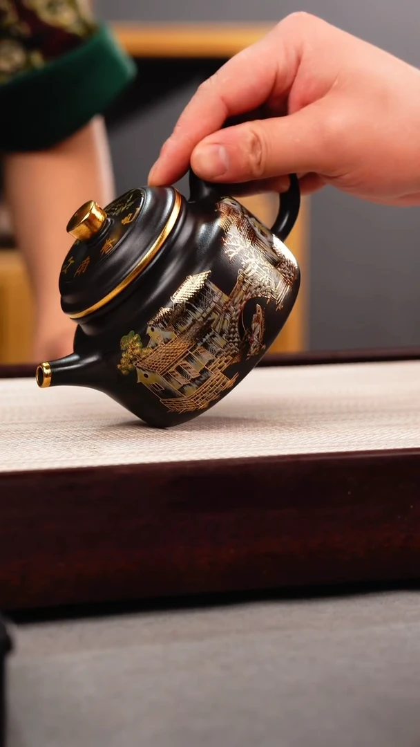 茶壶紫砂石黄 德钟 忆江南珐琅彩