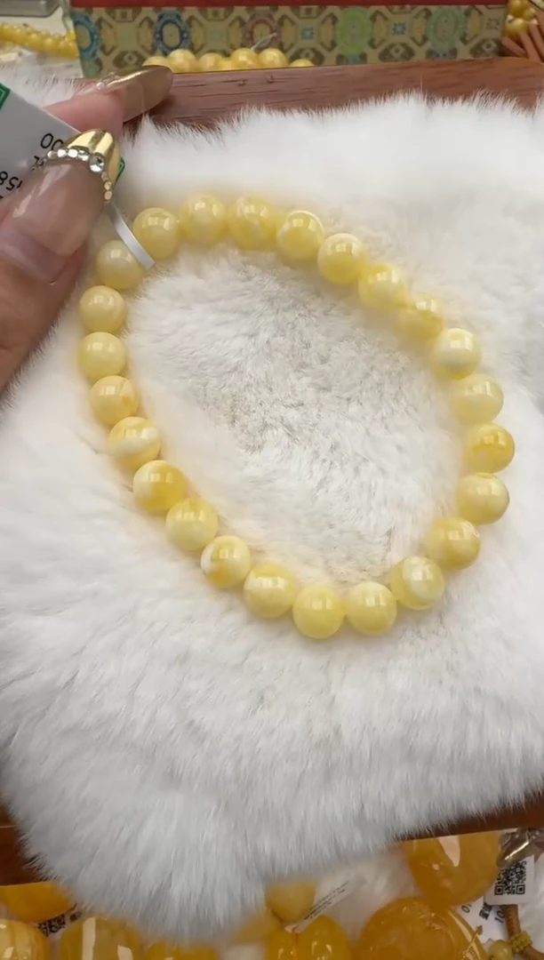 裸石琥珀未镶嵌XD680