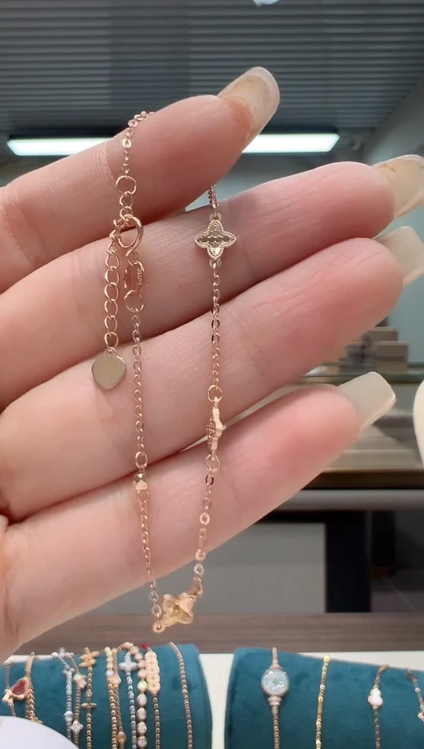 【闪购商品】18K金手链时尚四叶手链玫瑰金