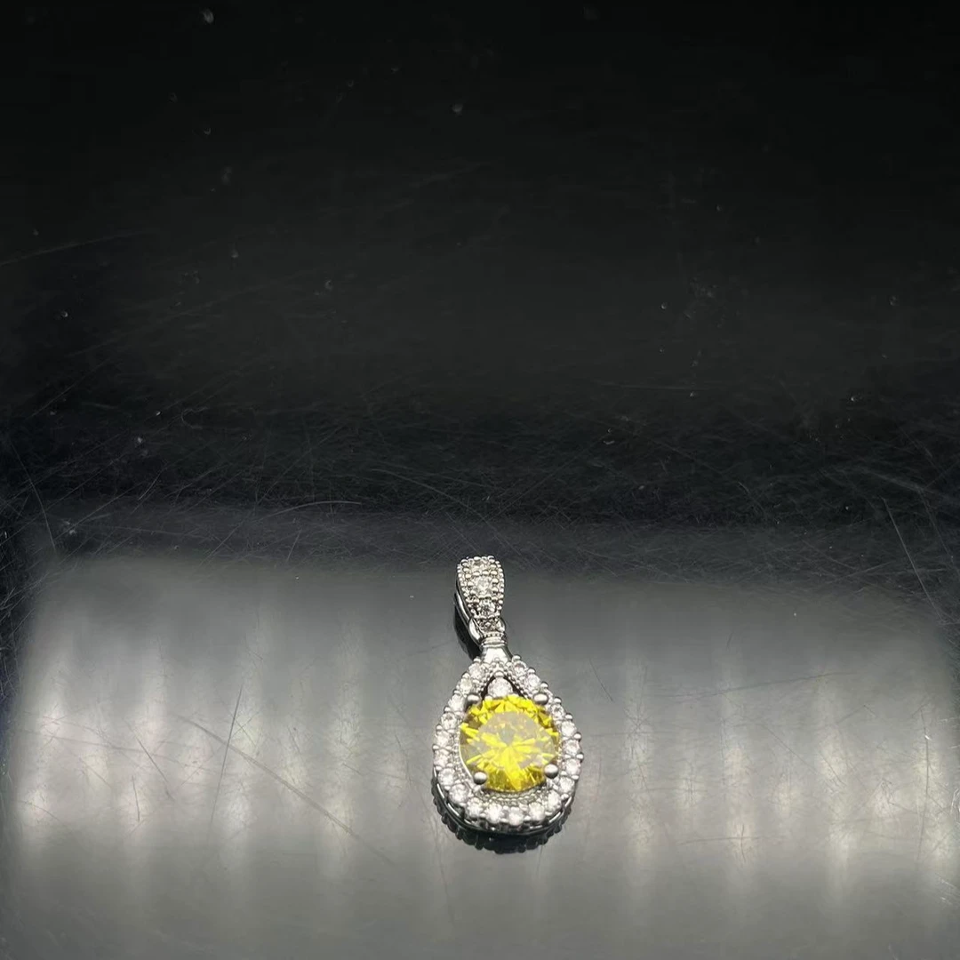 吊坠 高雅华贵 灿若星河 雍容华贵 色彩缤纷 精美绝伦