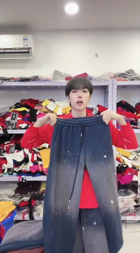 闪电购精品女装24M瑕疵