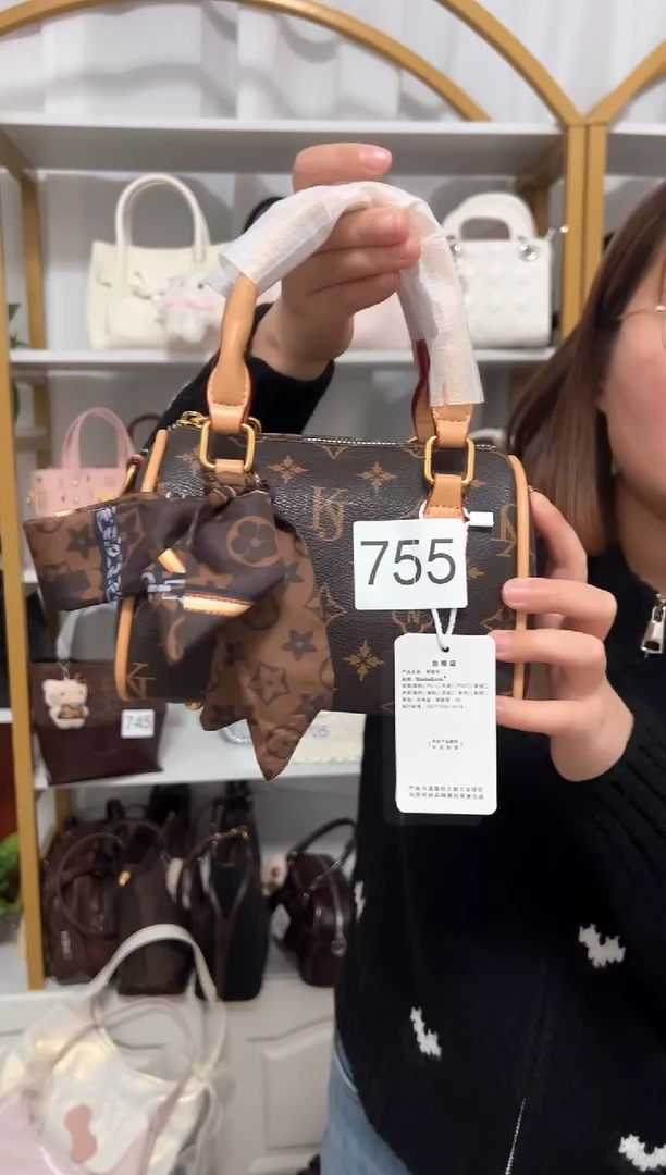 PU公主的包包  755