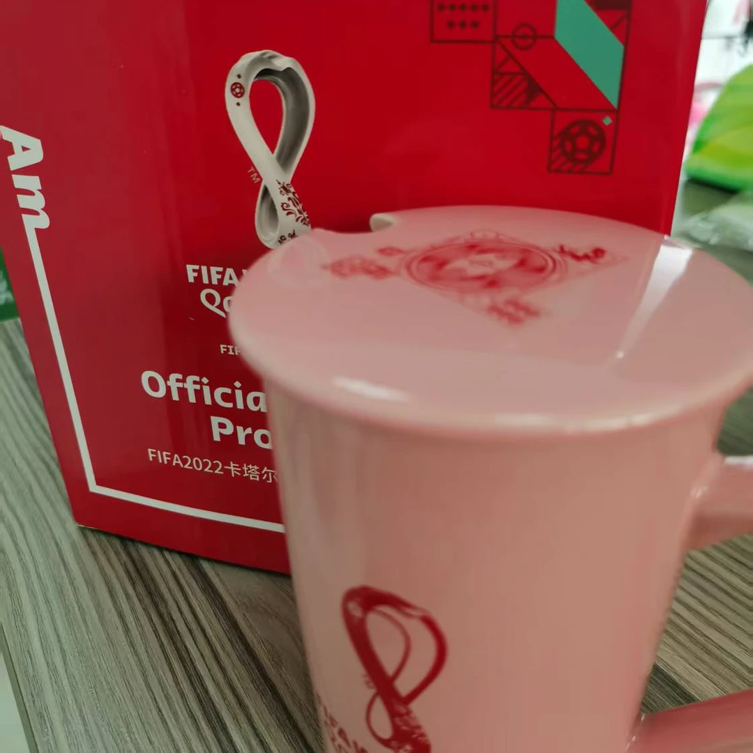 卡塔尔粉色纪念粉色瓷杯