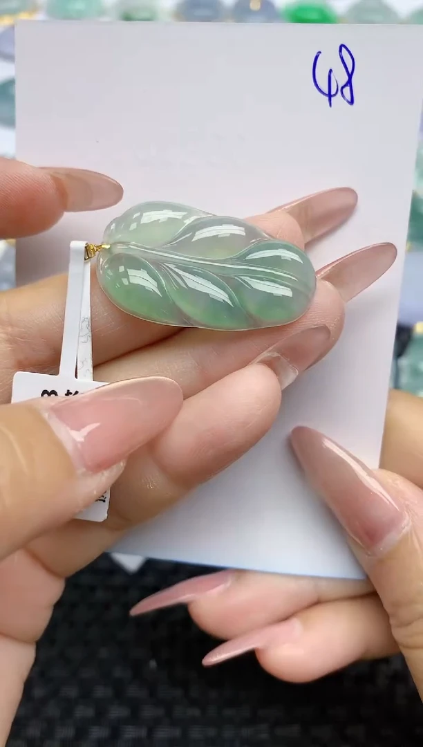 【闪购商品】翡翠颈饰18K金镶嵌天然A货翡翠 48