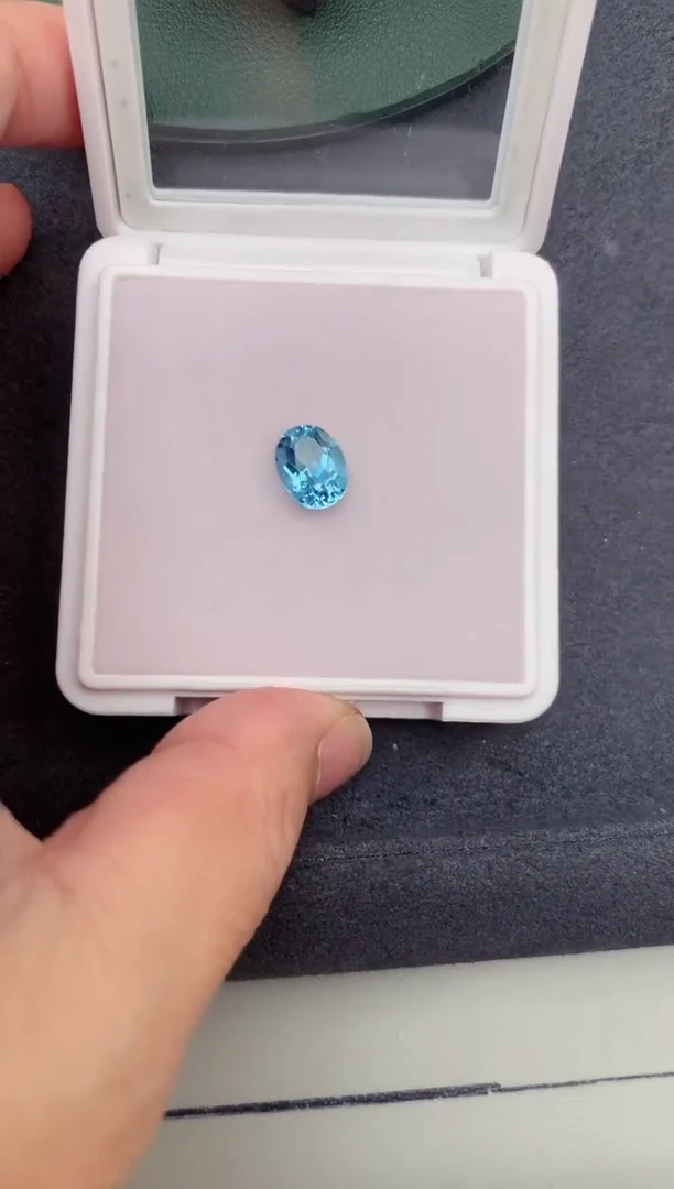 海蓝宝石裸石未镶嵌2.2ct海蓝宝  BE