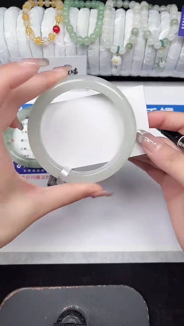 未镶嵌手镯石英质玉279-64/65