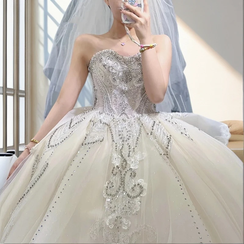 品牌剪标婚纱大拖尾抹胸款结婚主纱大气高端奢华直播链接