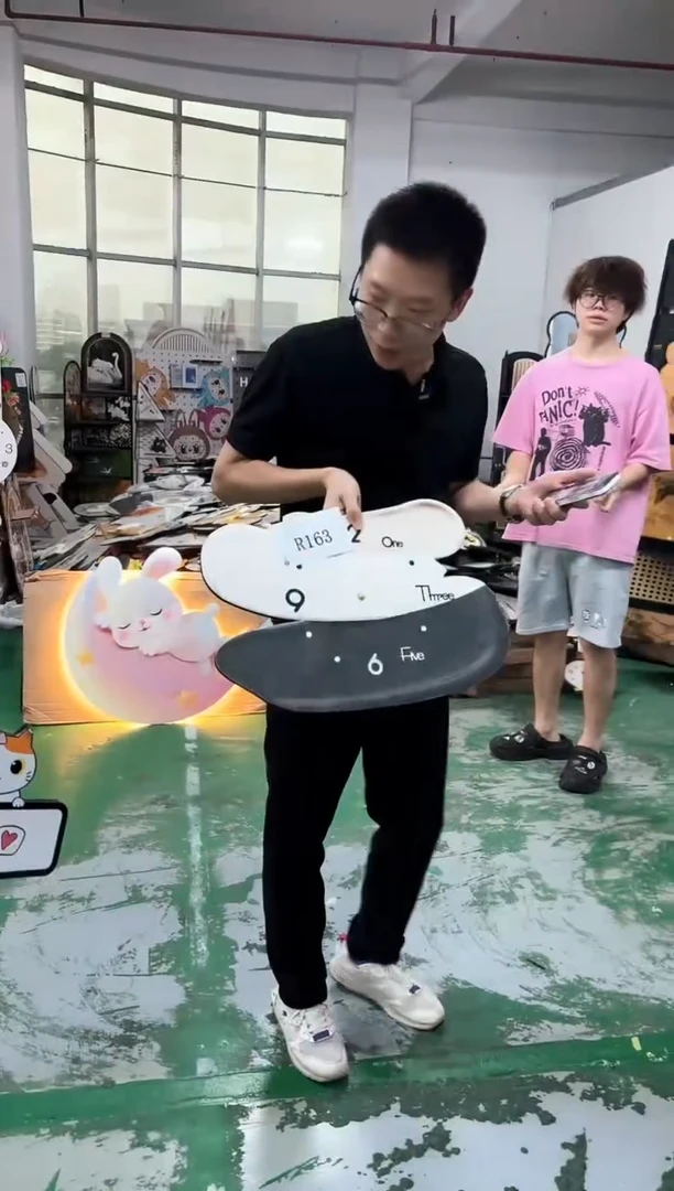 孤品朵朵闪购R163