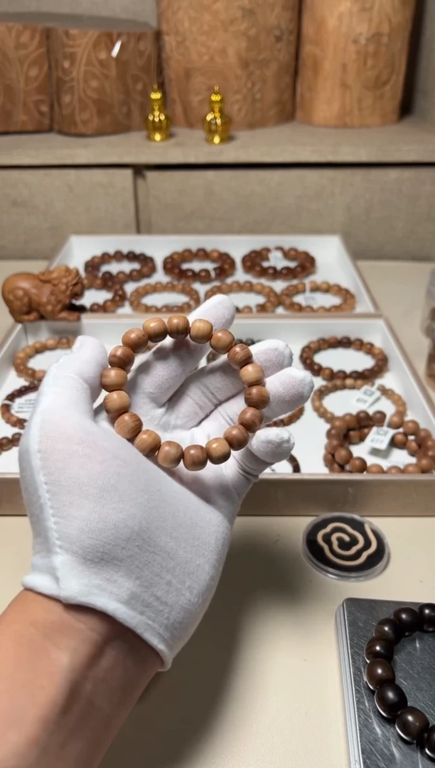 檀香木手串/手链老山檀香11/12横纹黑肉带黑点福利款