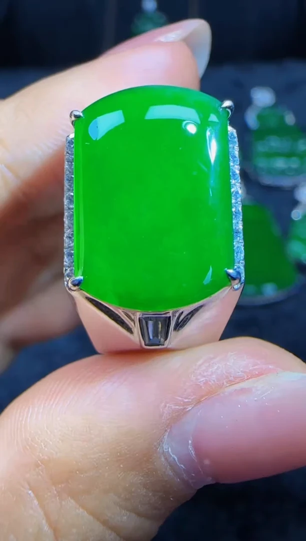 未镶嵌定制翡翠翡翠戒指77