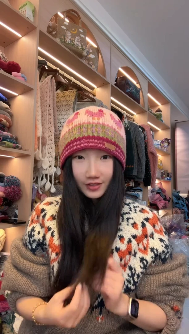 羊毛美利奴粉色生肖鸡