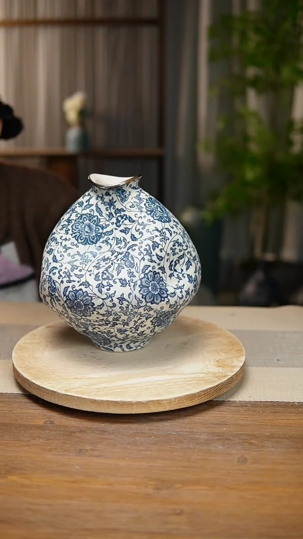 【闪购商品】陶瓷花器青花瓷缠枝莲大肚