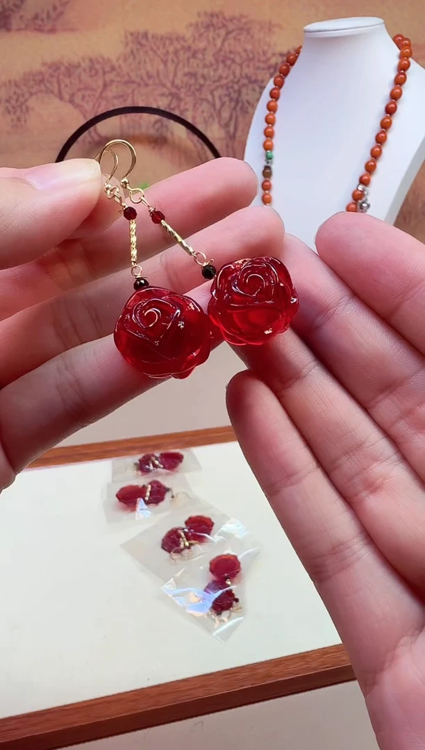 血珀14K金镶嵌耳饰E94