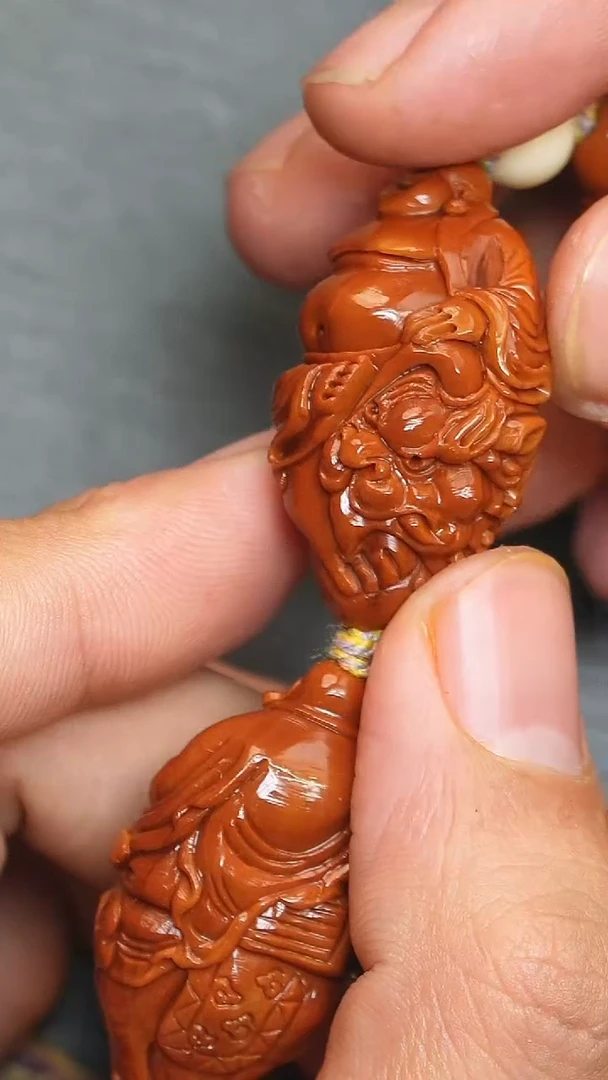 【闪购商品】橄榄核吊坠2.0六合骑兽弥勒回血