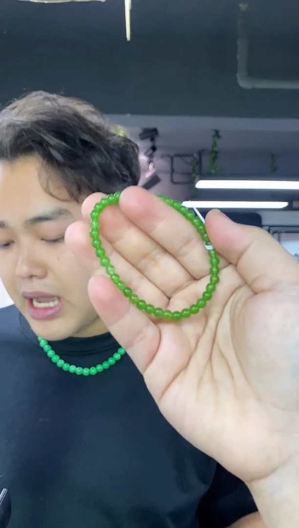 未镶嵌手链和田玉多样性发其一颜色微差