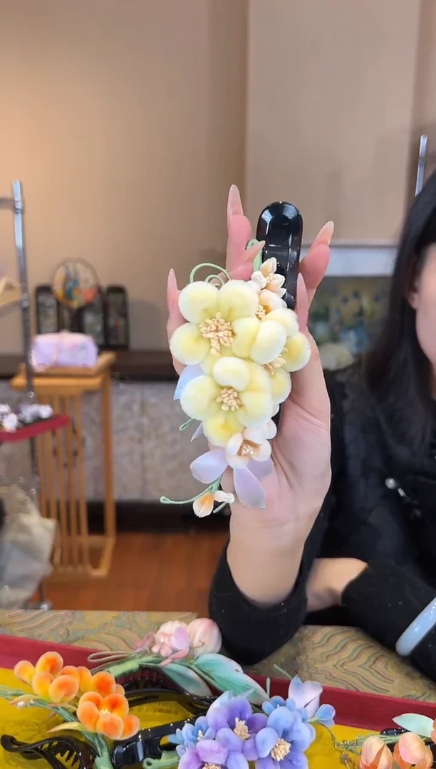 刺绣非遗绒花（发饰）