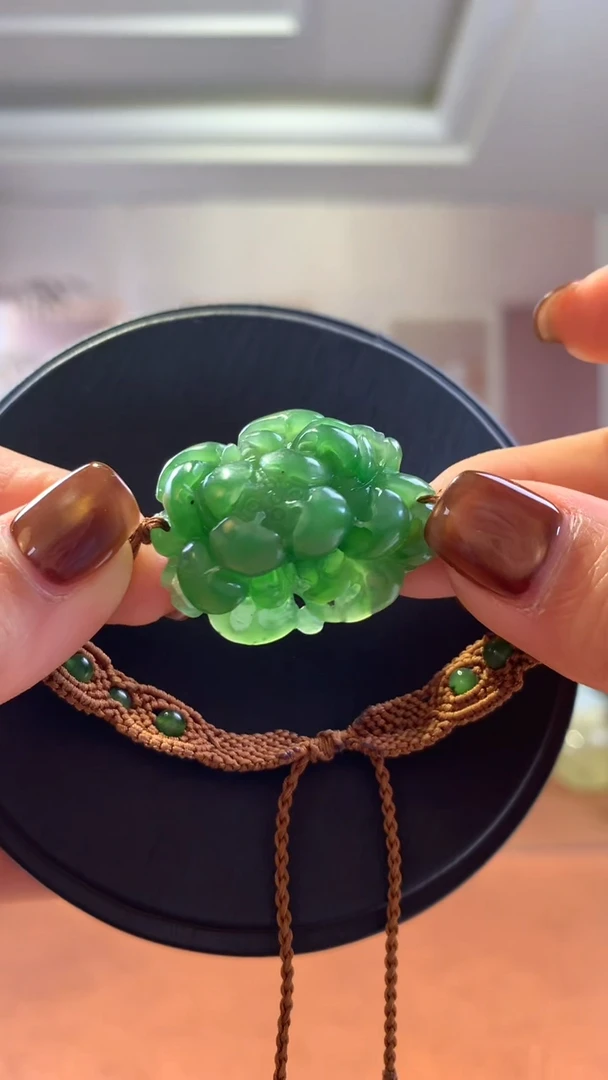 未镶嵌和田玉挂件碧玉荷花手牌