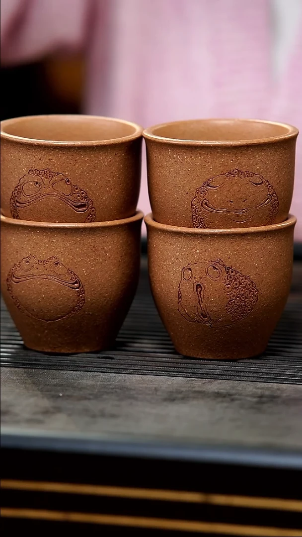 【闪购商品】紫砂茶壶葵黄段招财来财进财喜财四款刻绘主人杯套组