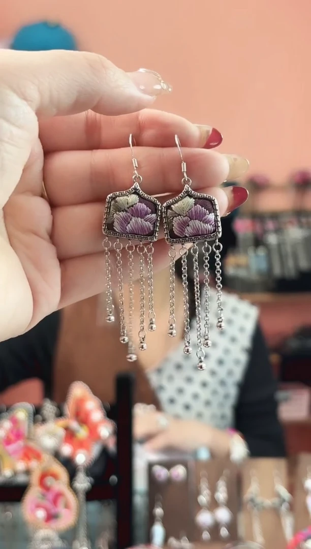 织绣艺枝独绣手工饰品67*