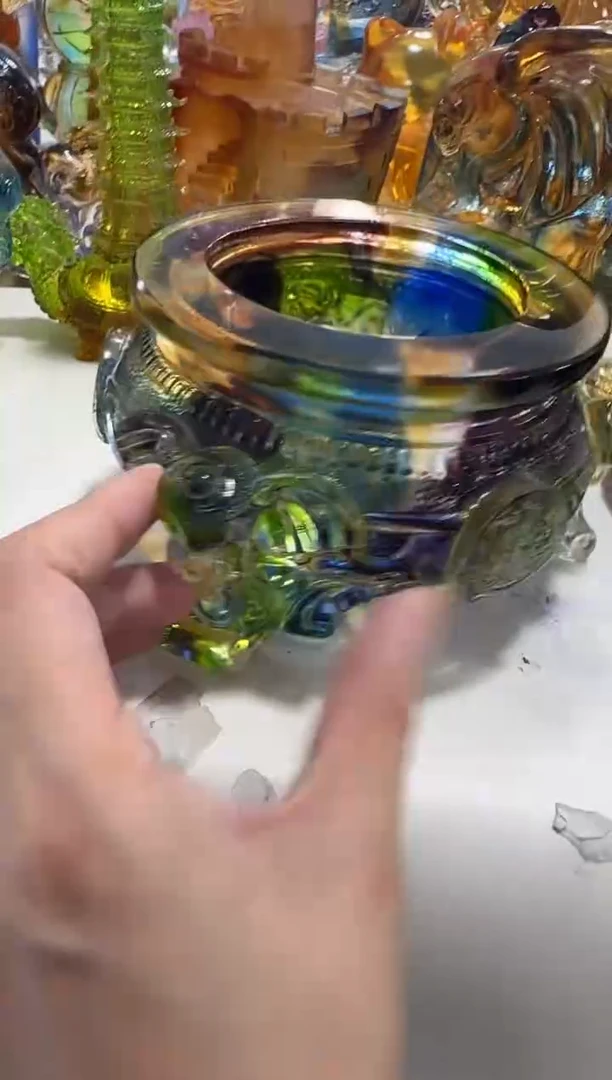 琉璃三项聚宝盆
