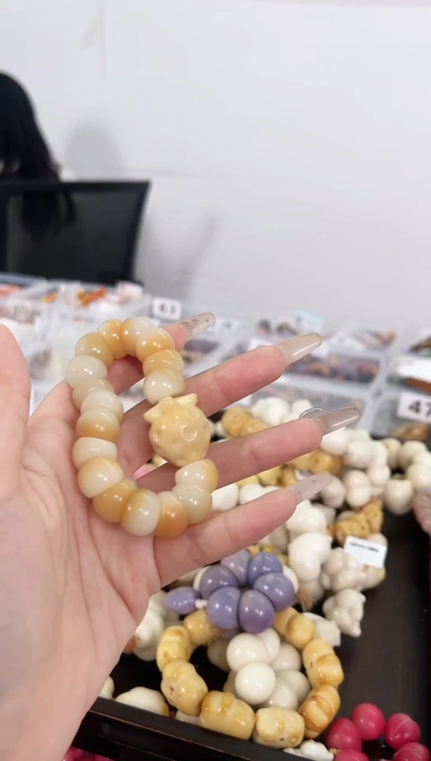 手串菩提根/象牙果草莓风化色蒜瓣单圈