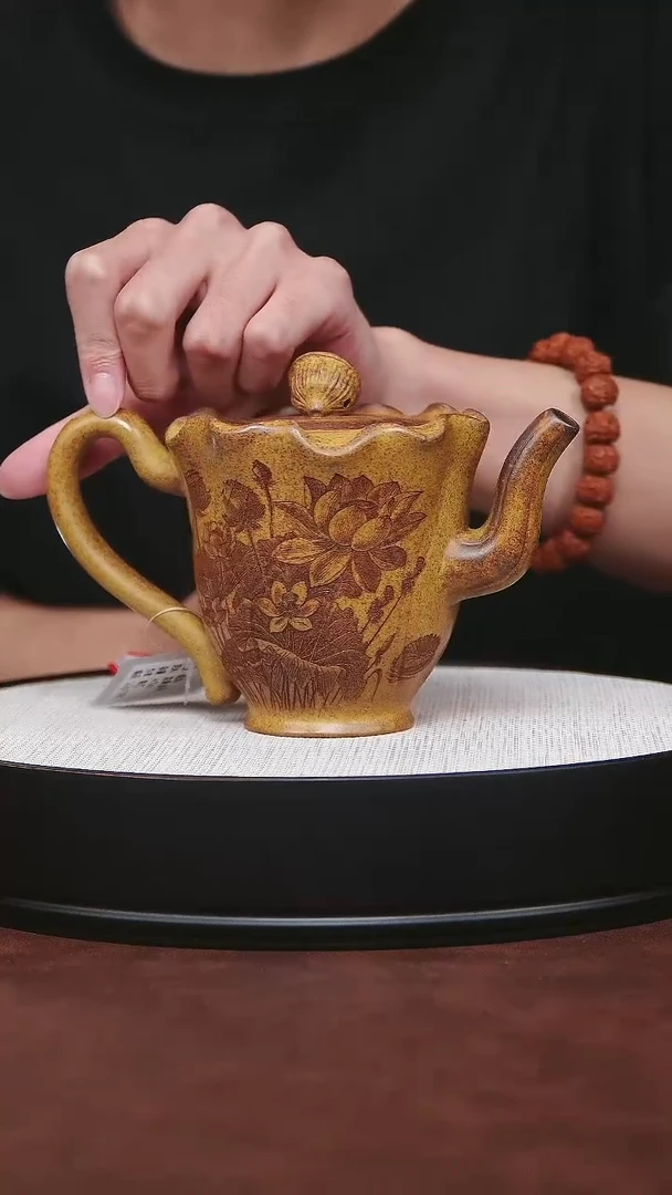 紫砂茶宠宜兴紫砂 莲韵龙骨金砂 陈红