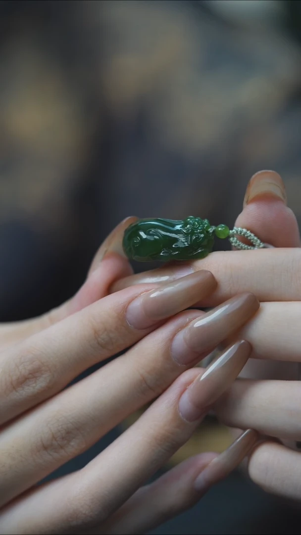 颈饰未镶嵌和田玉HC30125碧玉貔貅挂坠