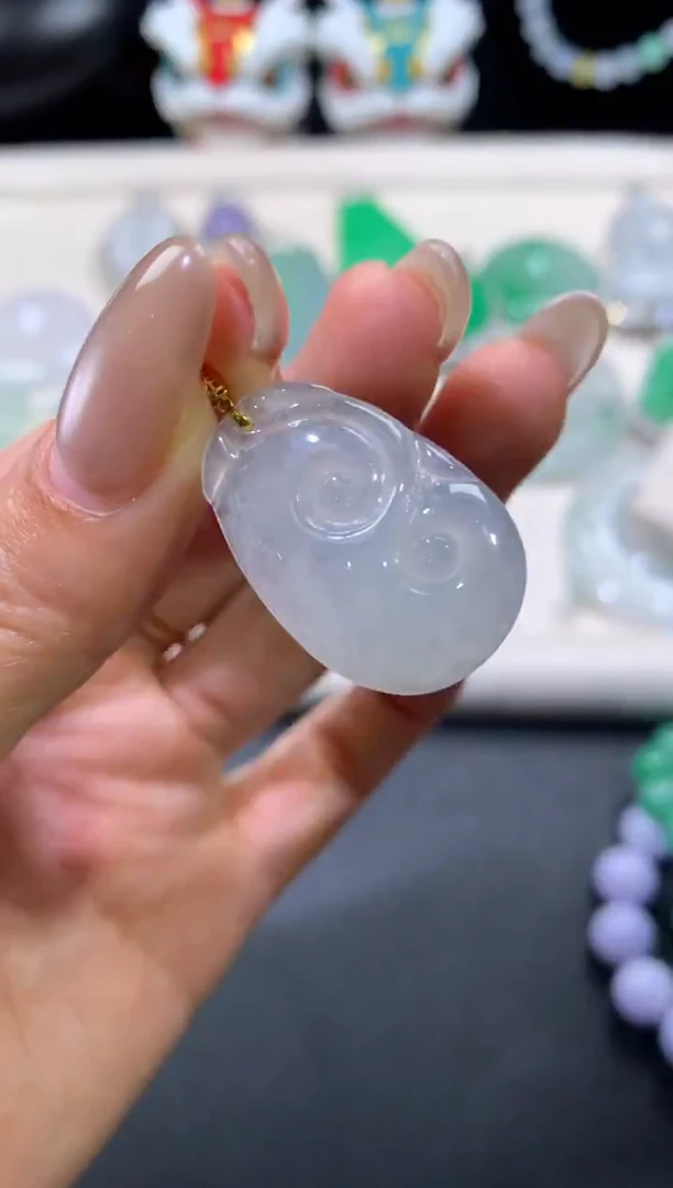 吊坠(赠链)18K金镶嵌翡翠翡翠