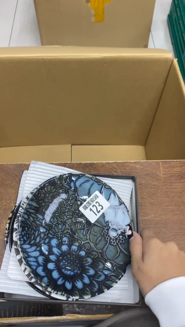 瓷片咘*隆莲瓷器欢迎大家