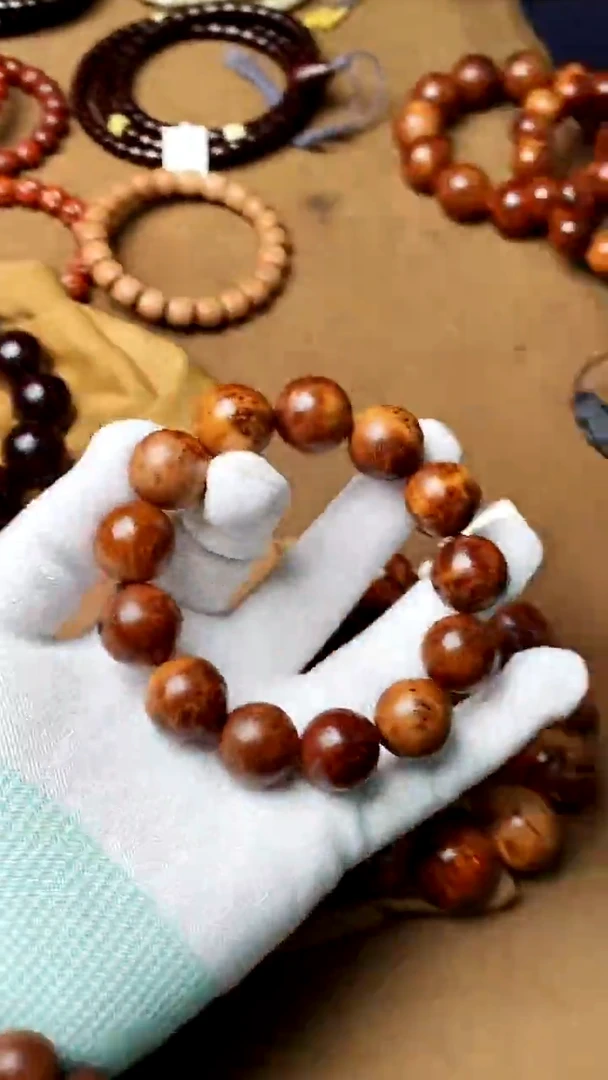 【闪购商品】柏木（崖柏）1.8雀眼崖柏