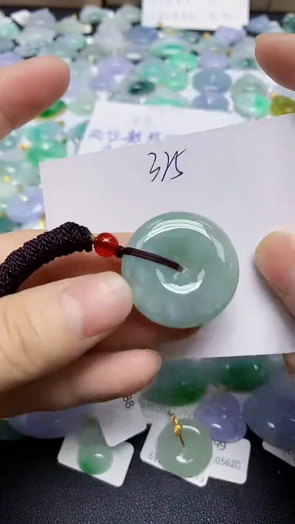 颈饰未镶嵌翡翠天然缅甸翡翠A货翡翠百元以上9元证书费自理