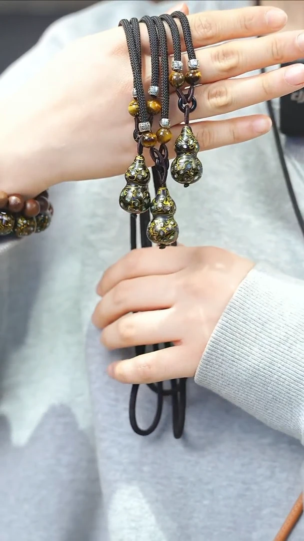 【闪购商品】黑金大漆紫光檀螺钿小脖挂