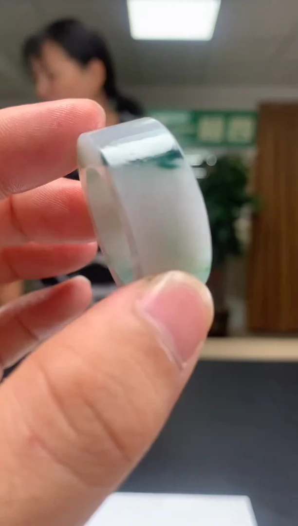 未镶嵌定制翡翠          *58