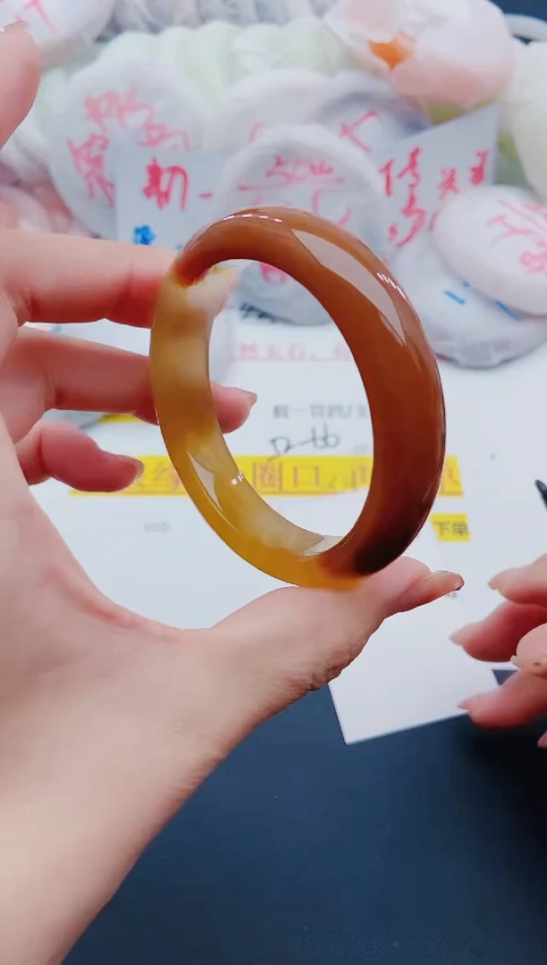 未镶嵌手镯石英质玉J73-54-55