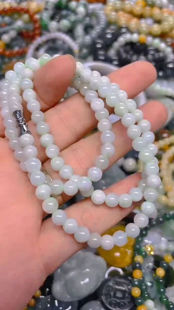 颈饰未镶嵌翡翠5mm/ G /翡翠A货，一件也是批发价
